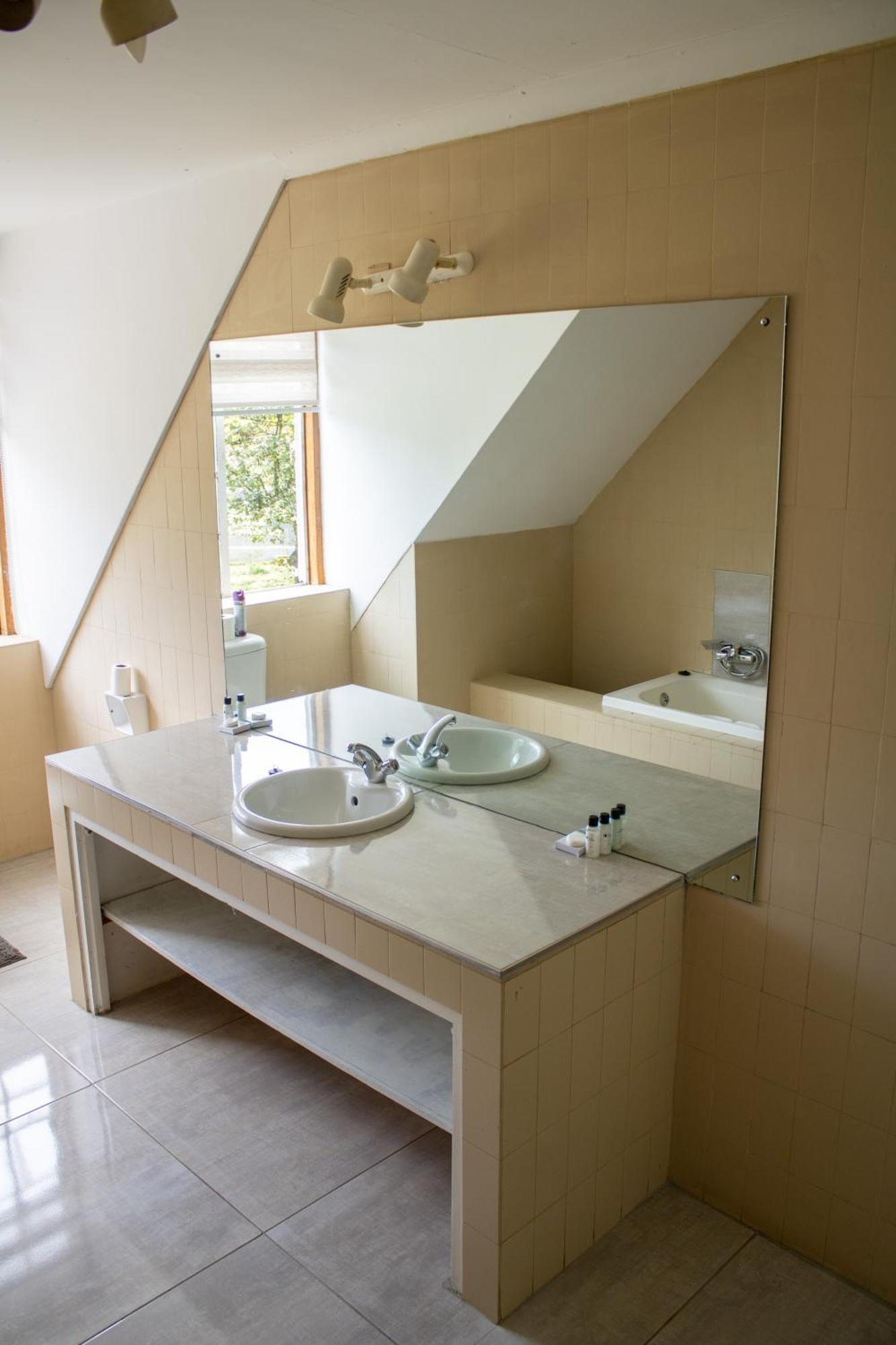 Rehoboth Ezulwini Suites Lobamba Екстериор снимка
